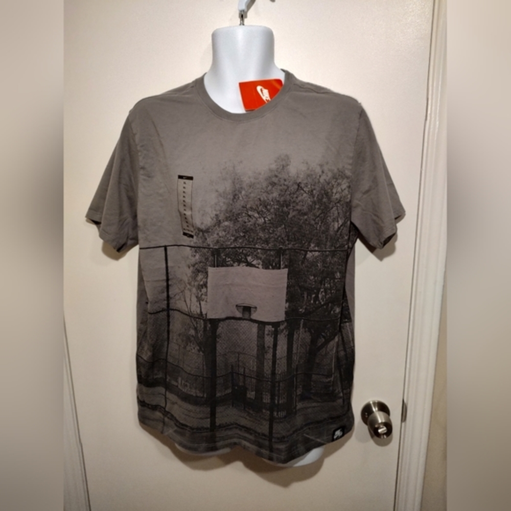 Nike Tee unisex